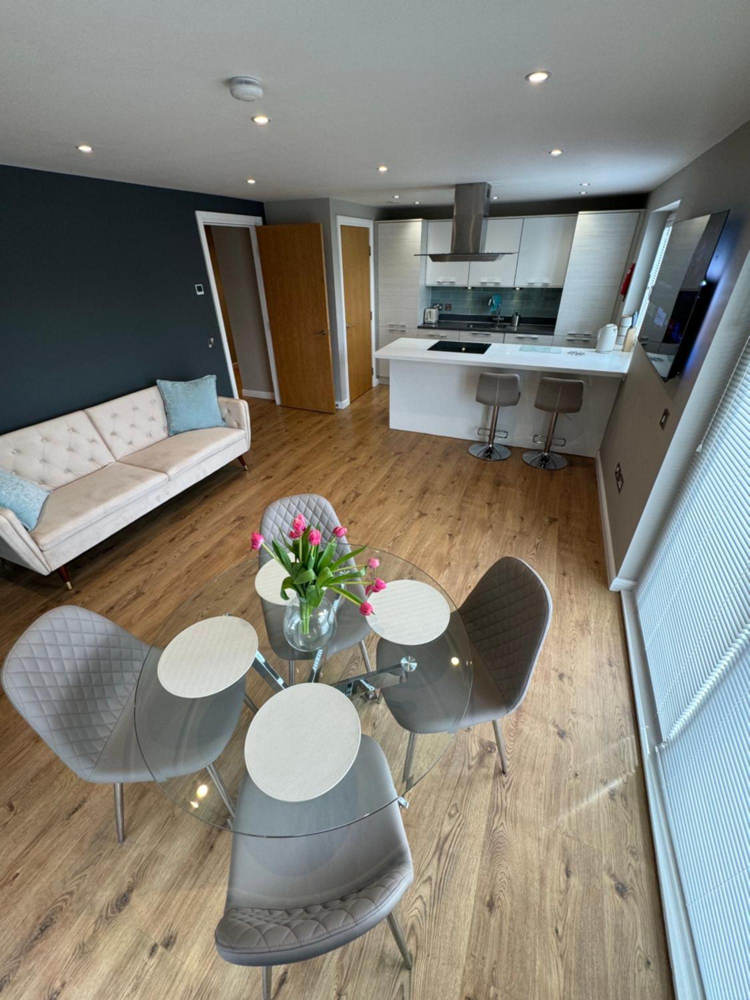 Ivi Granton Harbour Apartment Edinburgh Exterior photo